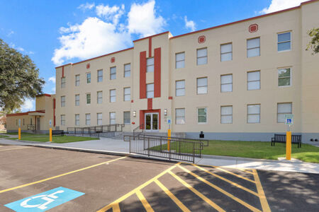 Landmark 301-Senior Living Image 17