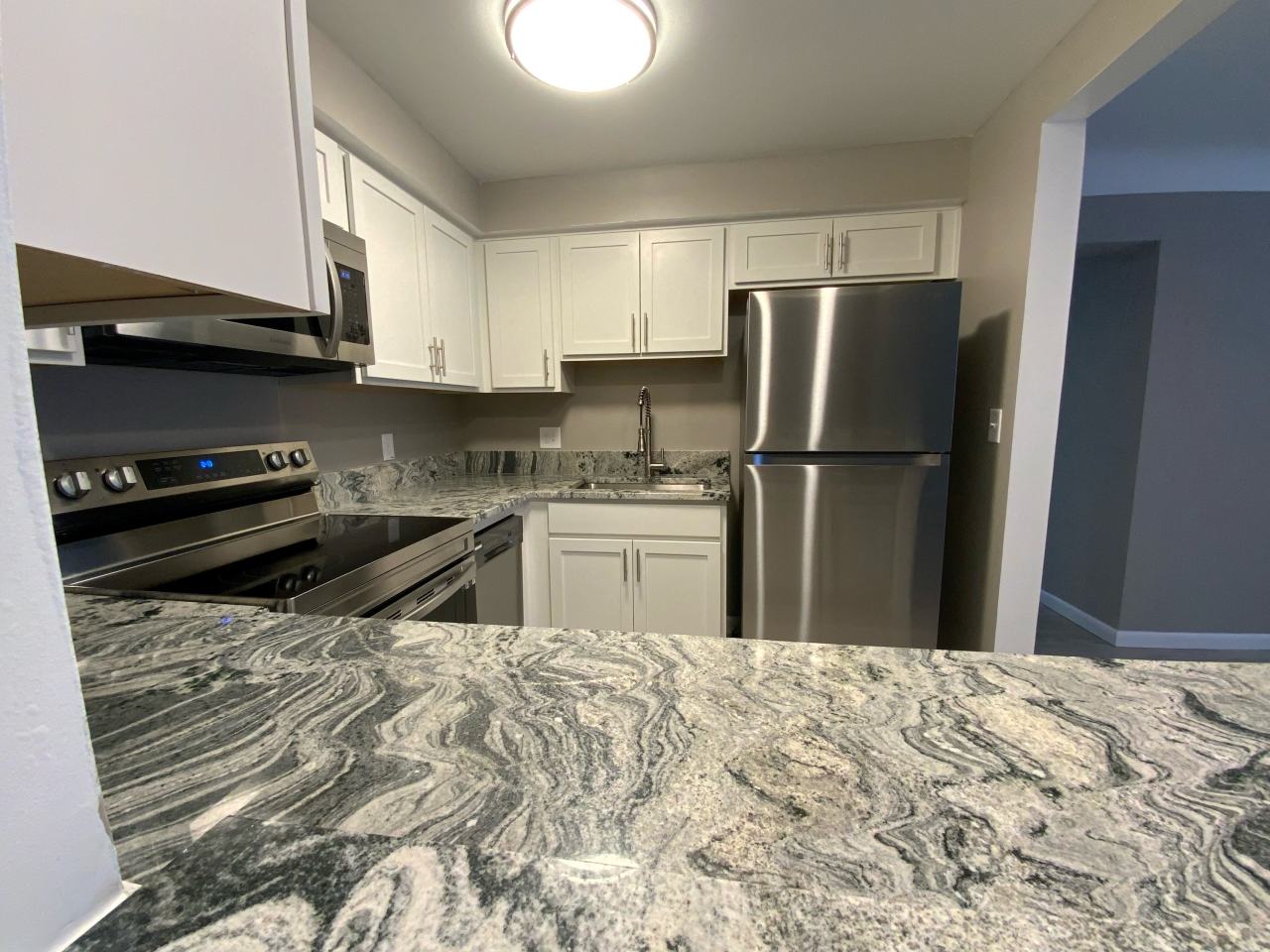 Fairhill Apartments Image 9