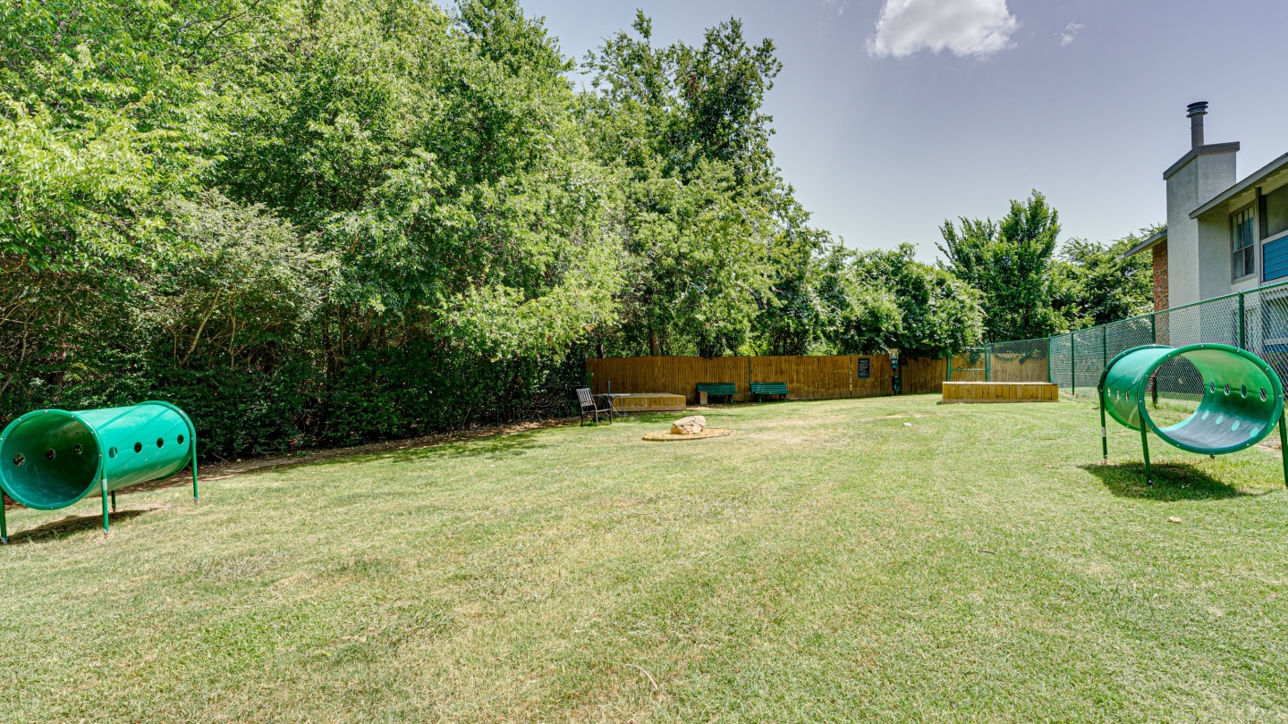 Southern Oaks Image 23