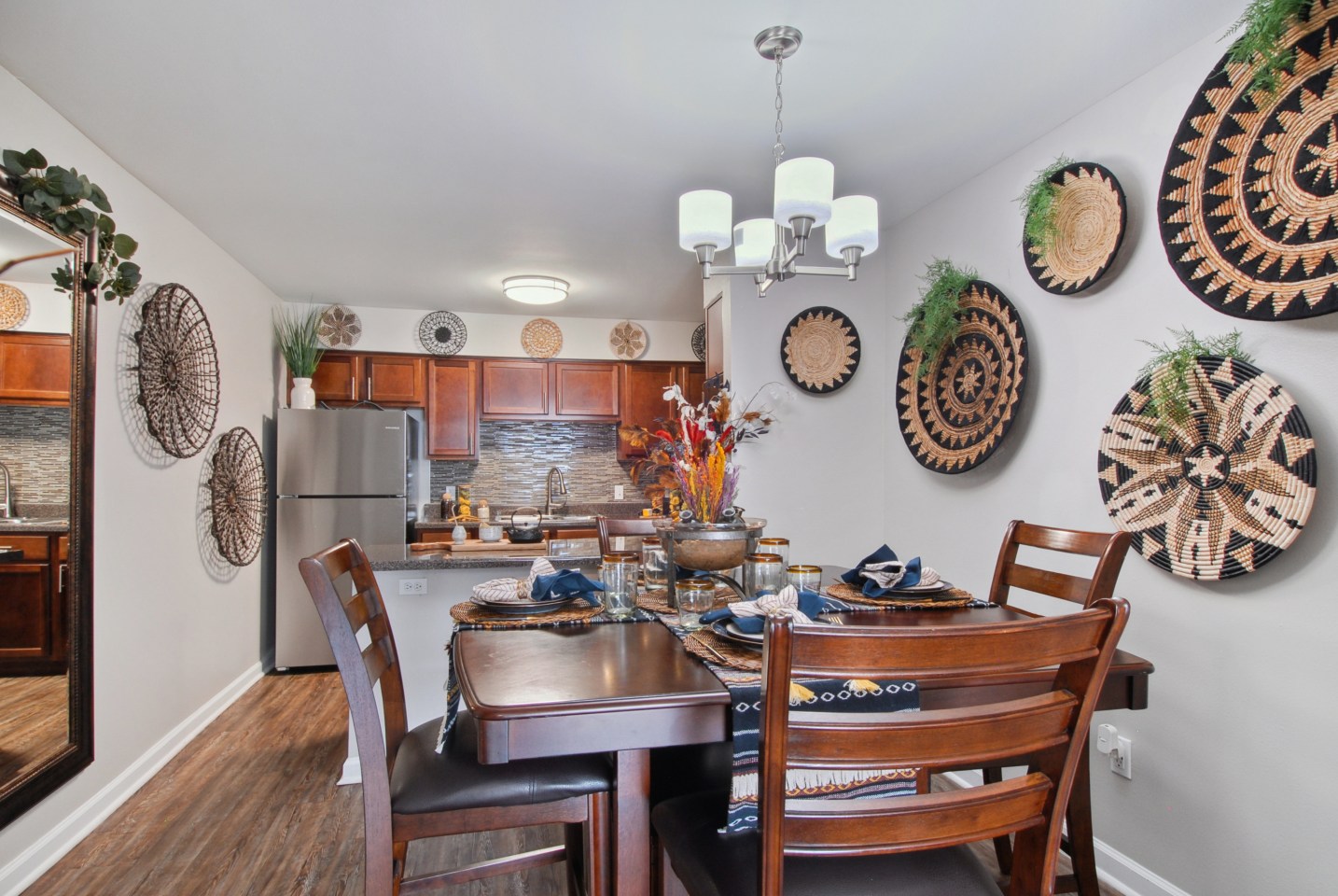 Emerald Pointe Image 1