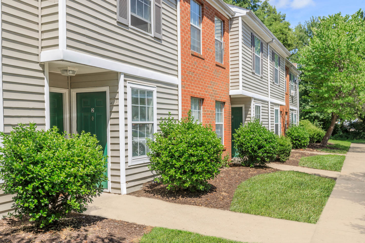 Pinetree Apartments Image 3