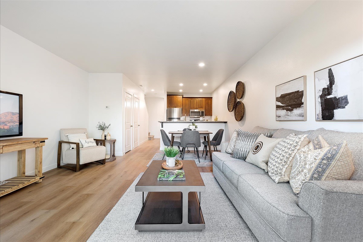 Linder Springs Townhomes Image 36