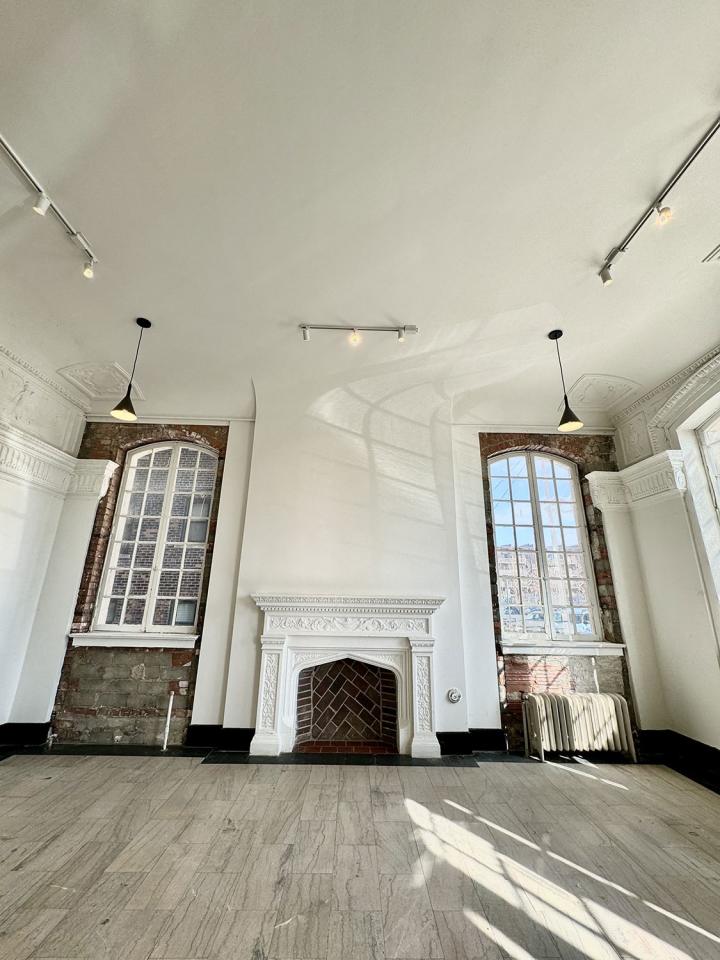 Selden Manor Image 11
