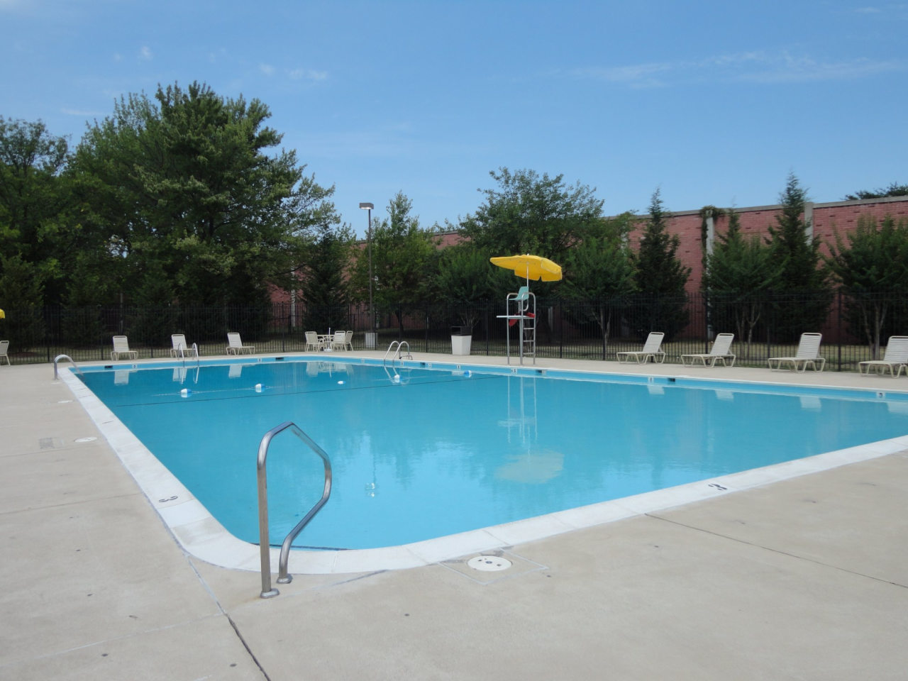 The Courts of Camp Springs Image 15