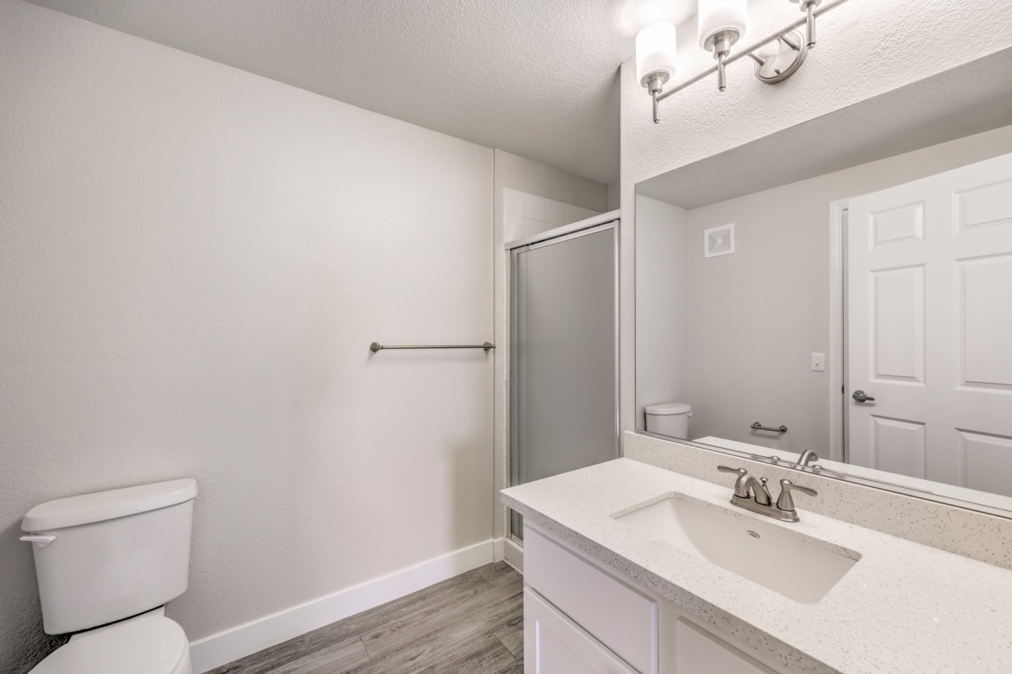 St. Clair Apartment Homes Image 37