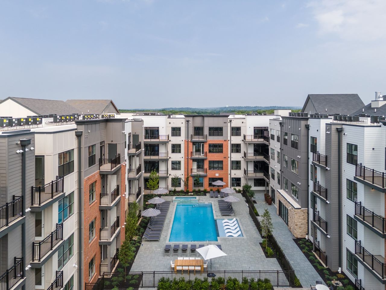 Aster Grove Image 28