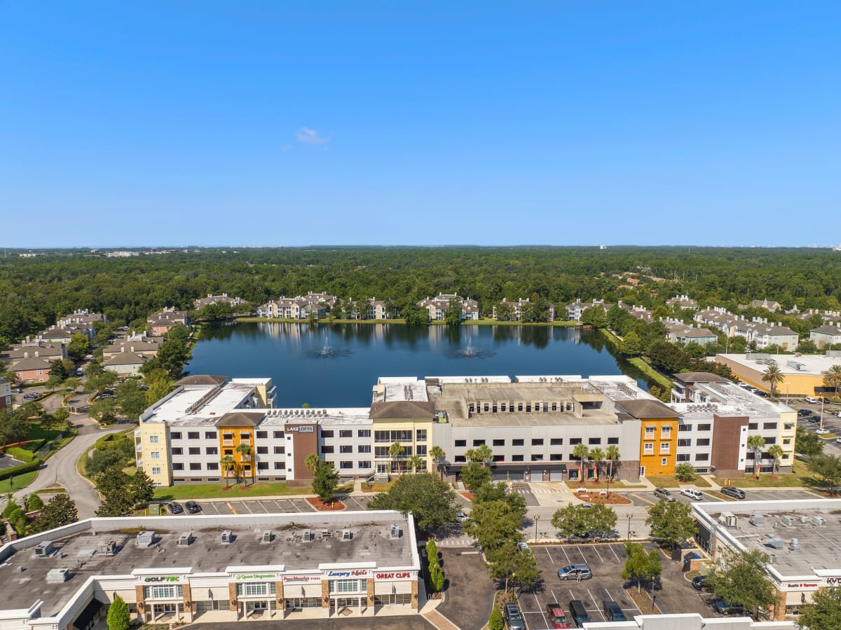 Lake Lofts at Deerwood Image 6