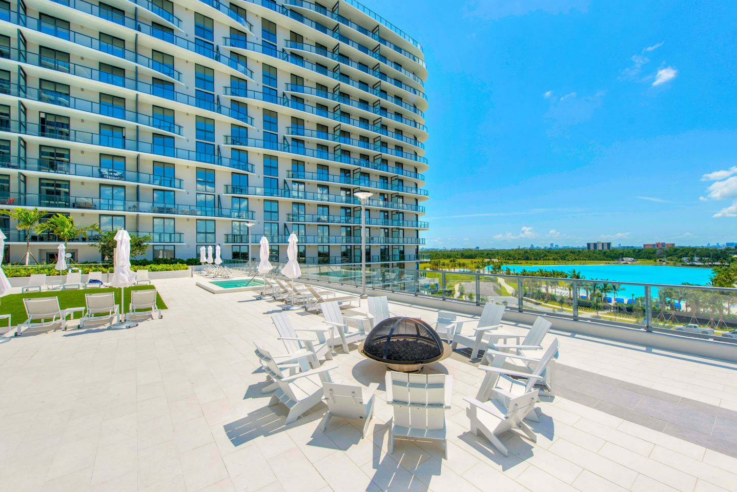 SoLe Mia Rentals Image 27