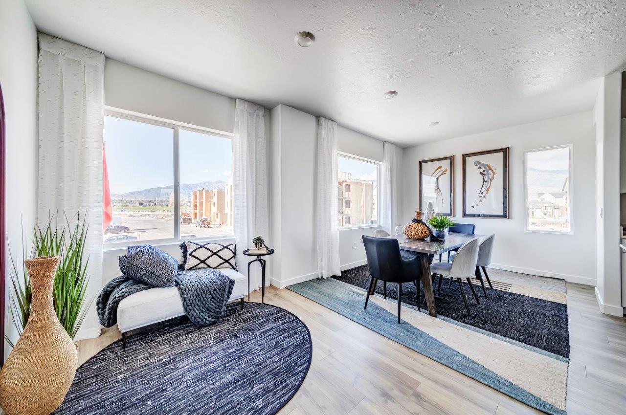 BLVD 120 Townhomes Image 11