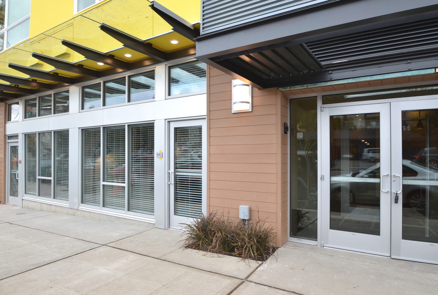 1711 Apartments Image 16