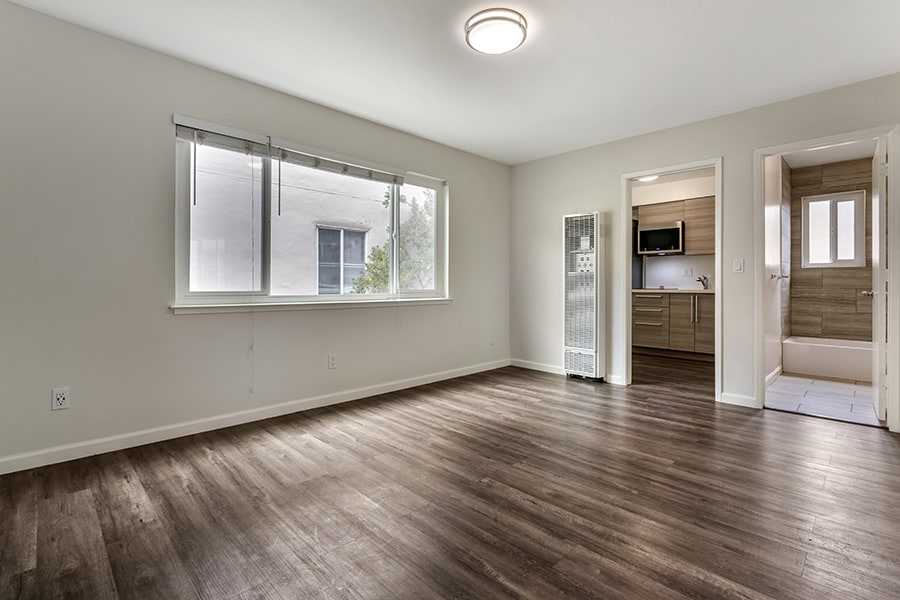 406 Van Buren Ave Image 18