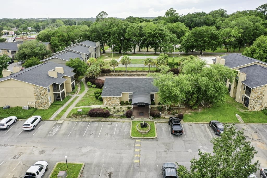 Jasmine Creek Apartments Image 1