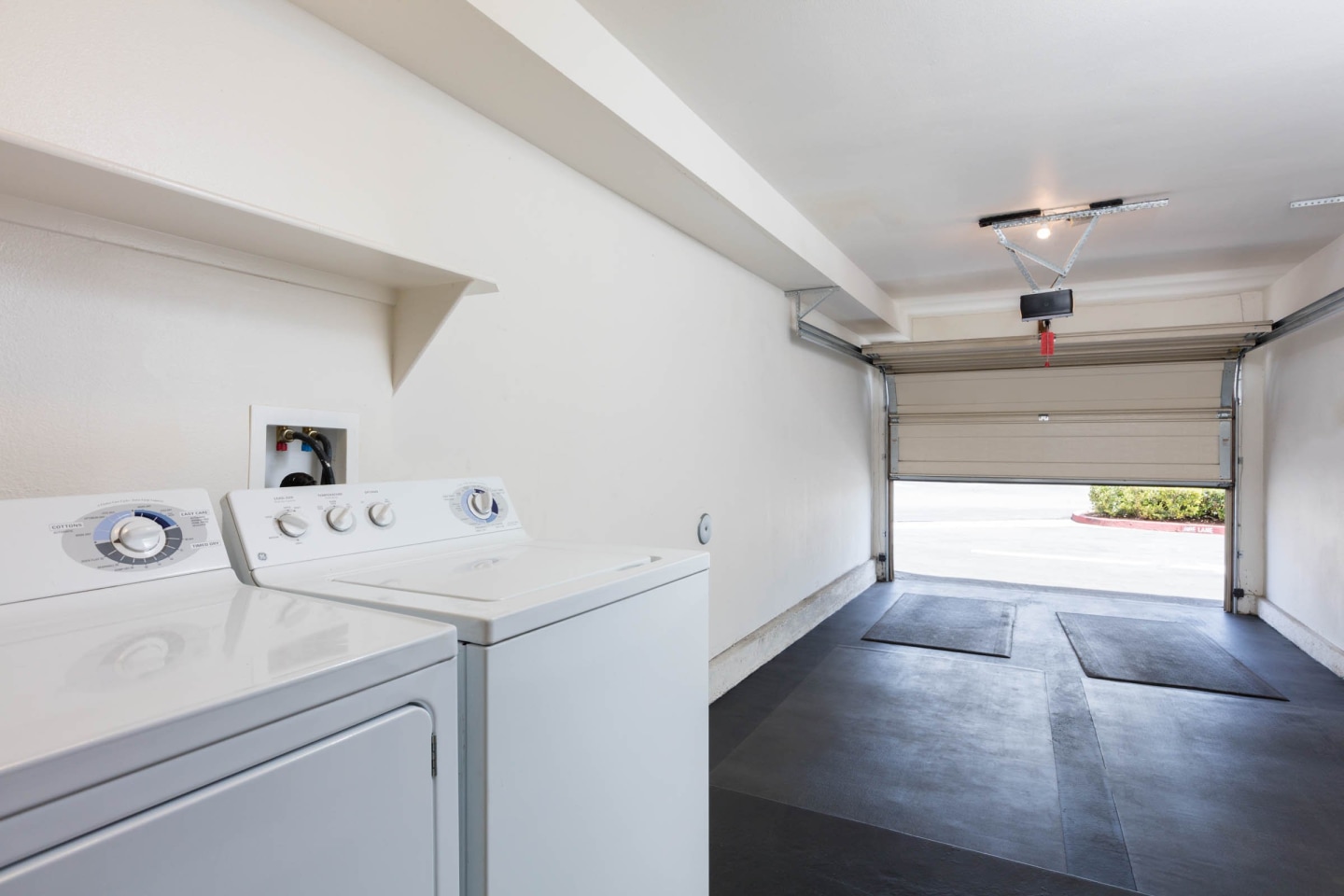 Barcelona Apartments Image 18