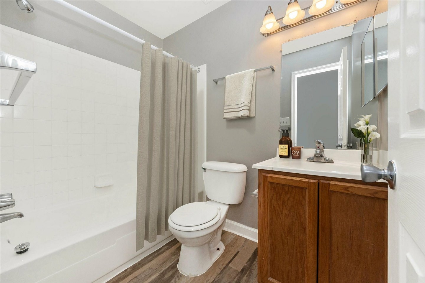 Arden Pointe Apartments Image 73