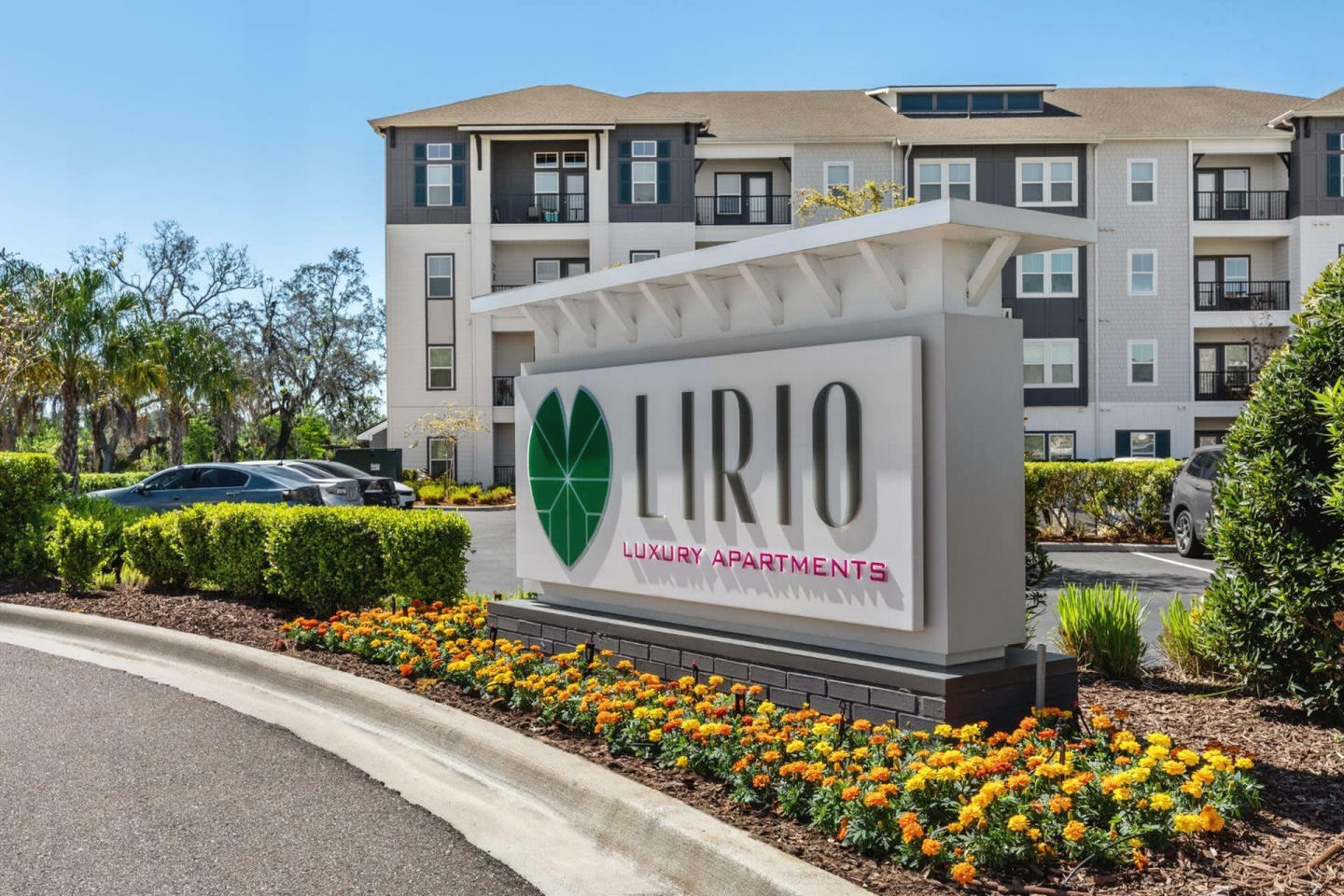 Lirio at Rafina Image 32
