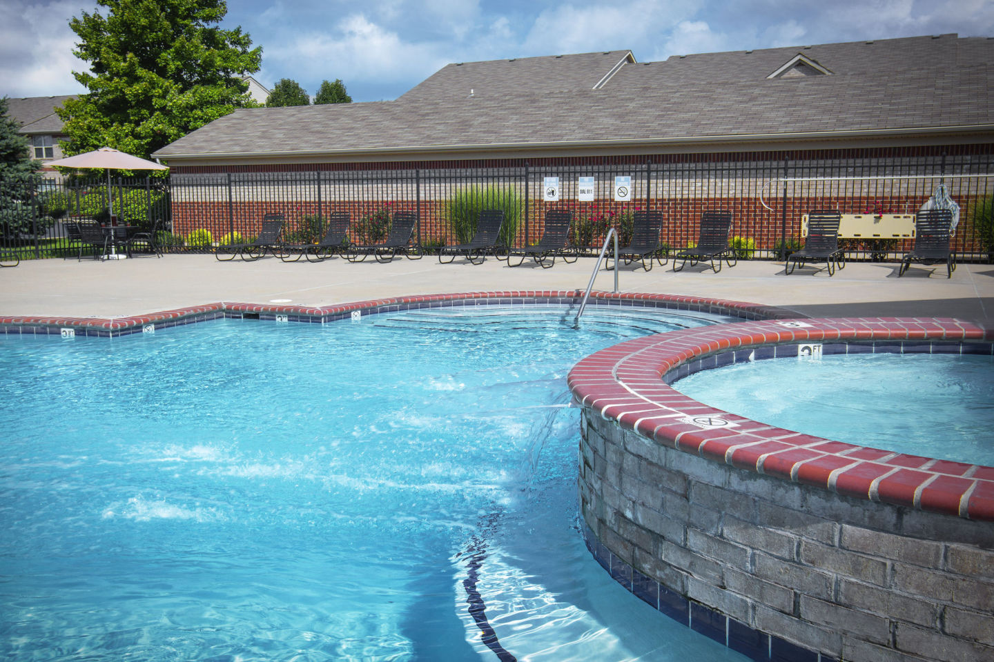 Stone Ridge Flats & Townhomes Image 10