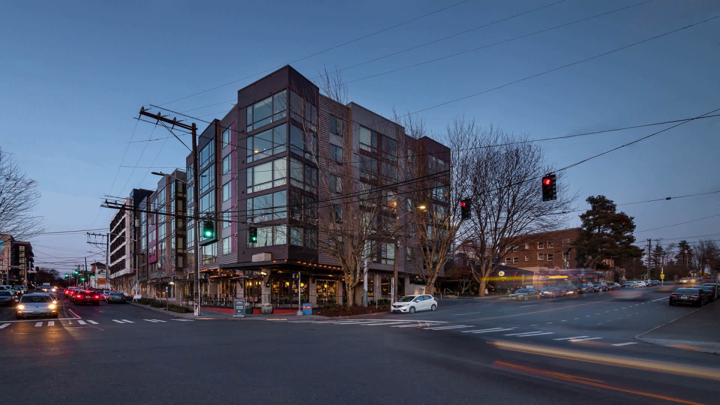 The Chloe Apartments Image 2