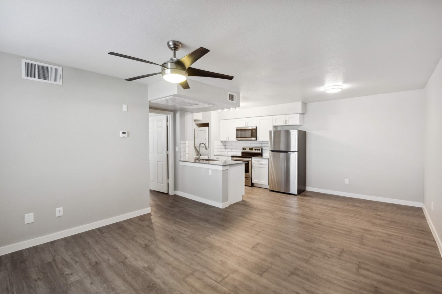 Sunrise Heights Image 19