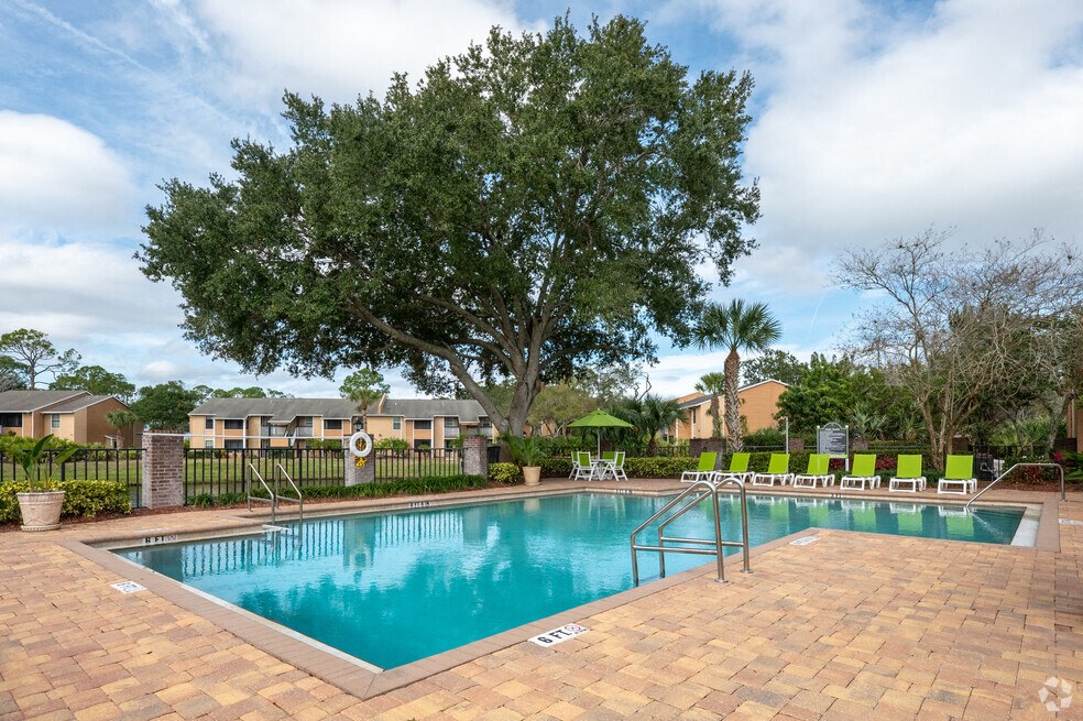Lakeside Gardens Image 10