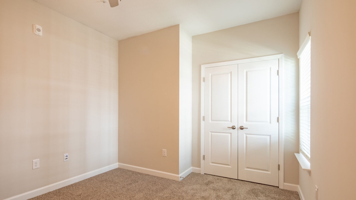 Austin Woods Apartment Homes Image 3