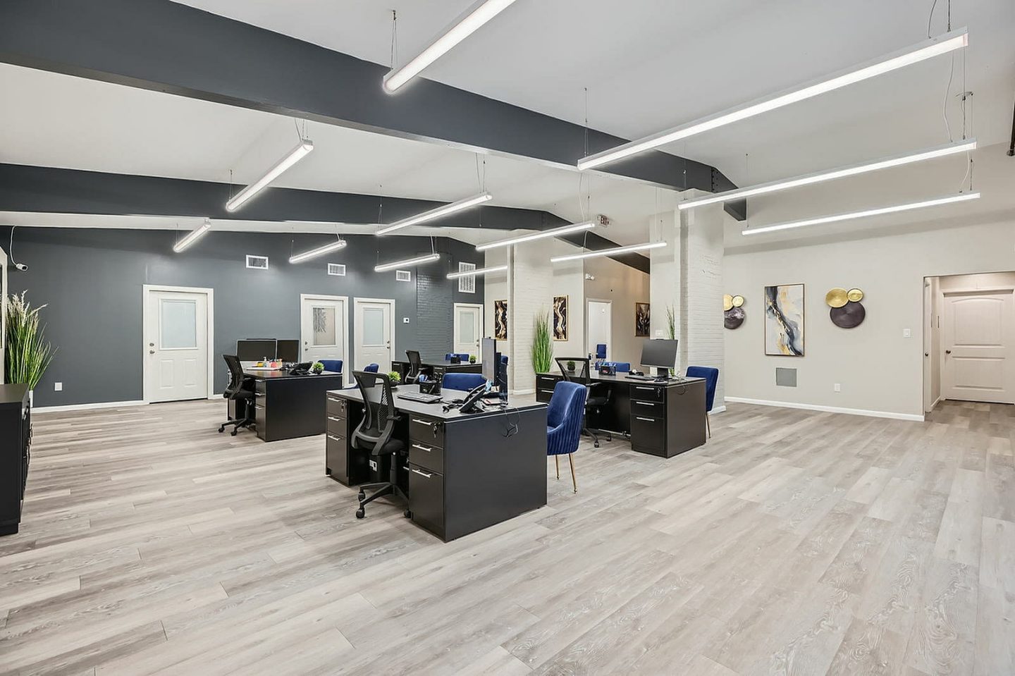The Courtland Image 40