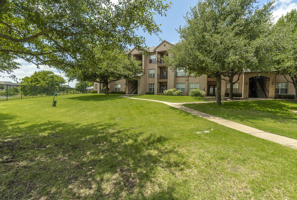 Blue Lake Villas Image 38