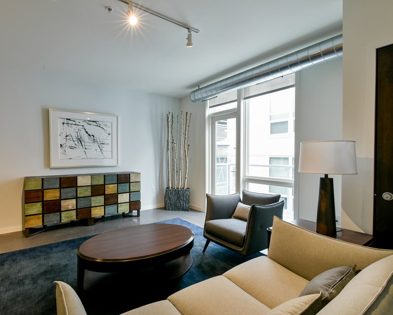 1800 Lake Uptown Image 17