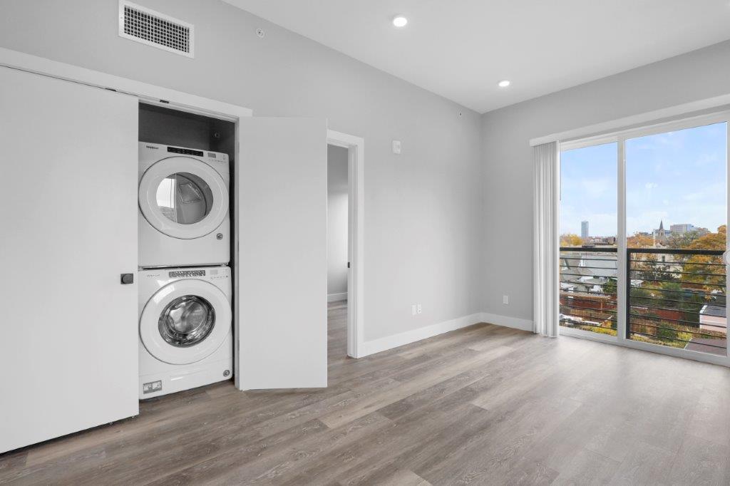 The Lumineer Apartments Image 6