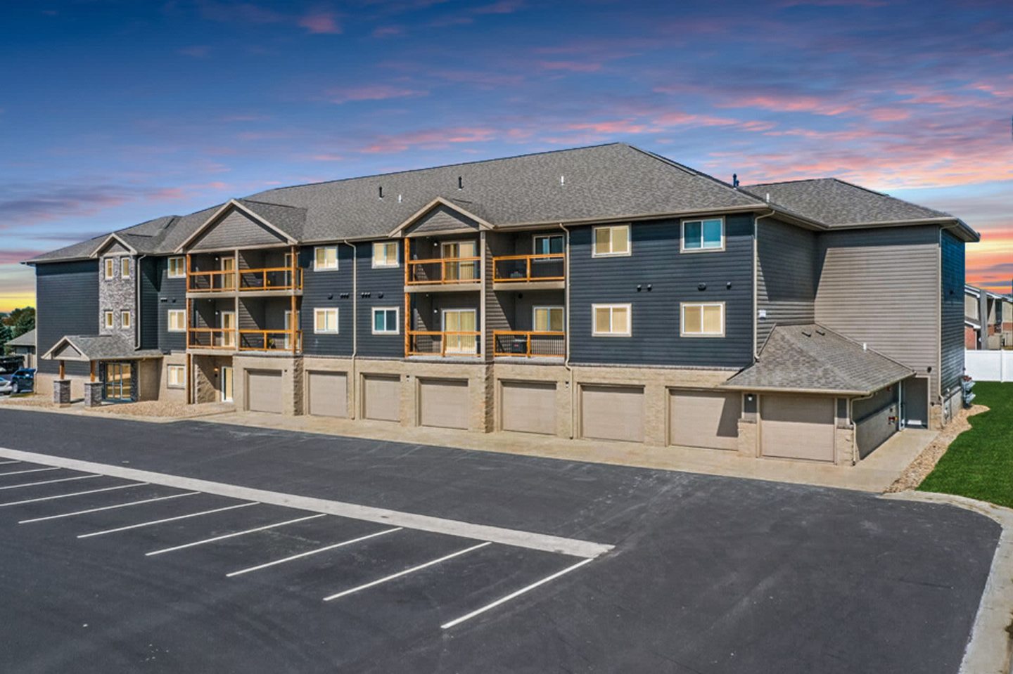 Hillcrest Heights Image 24