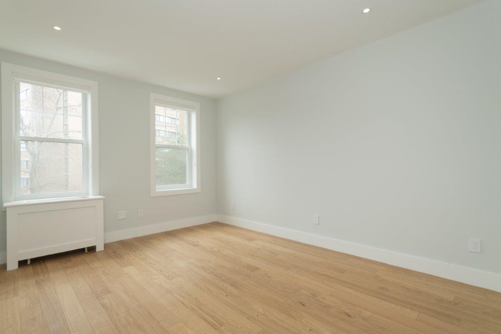 286 Chestnut Hill Ave Image 2