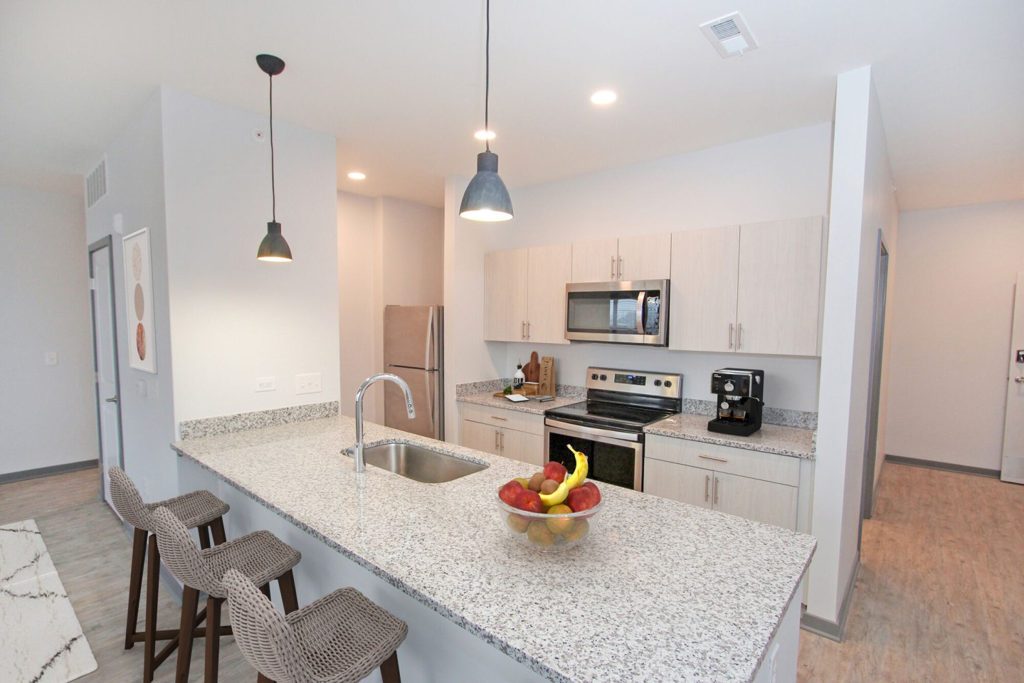 Wilshaw Apartments Image 10