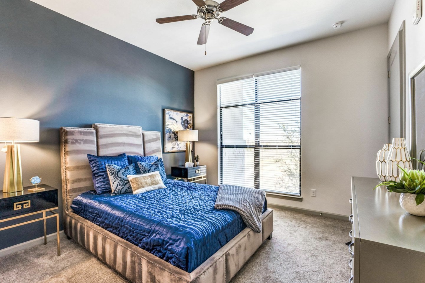 The Hendry Apartment Homes Image 31