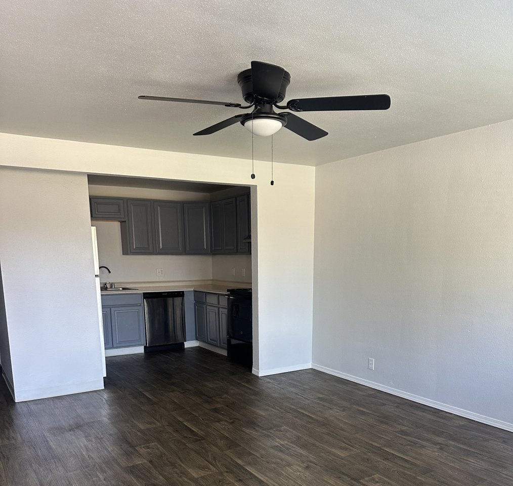 Kentwood Apartments Image 12