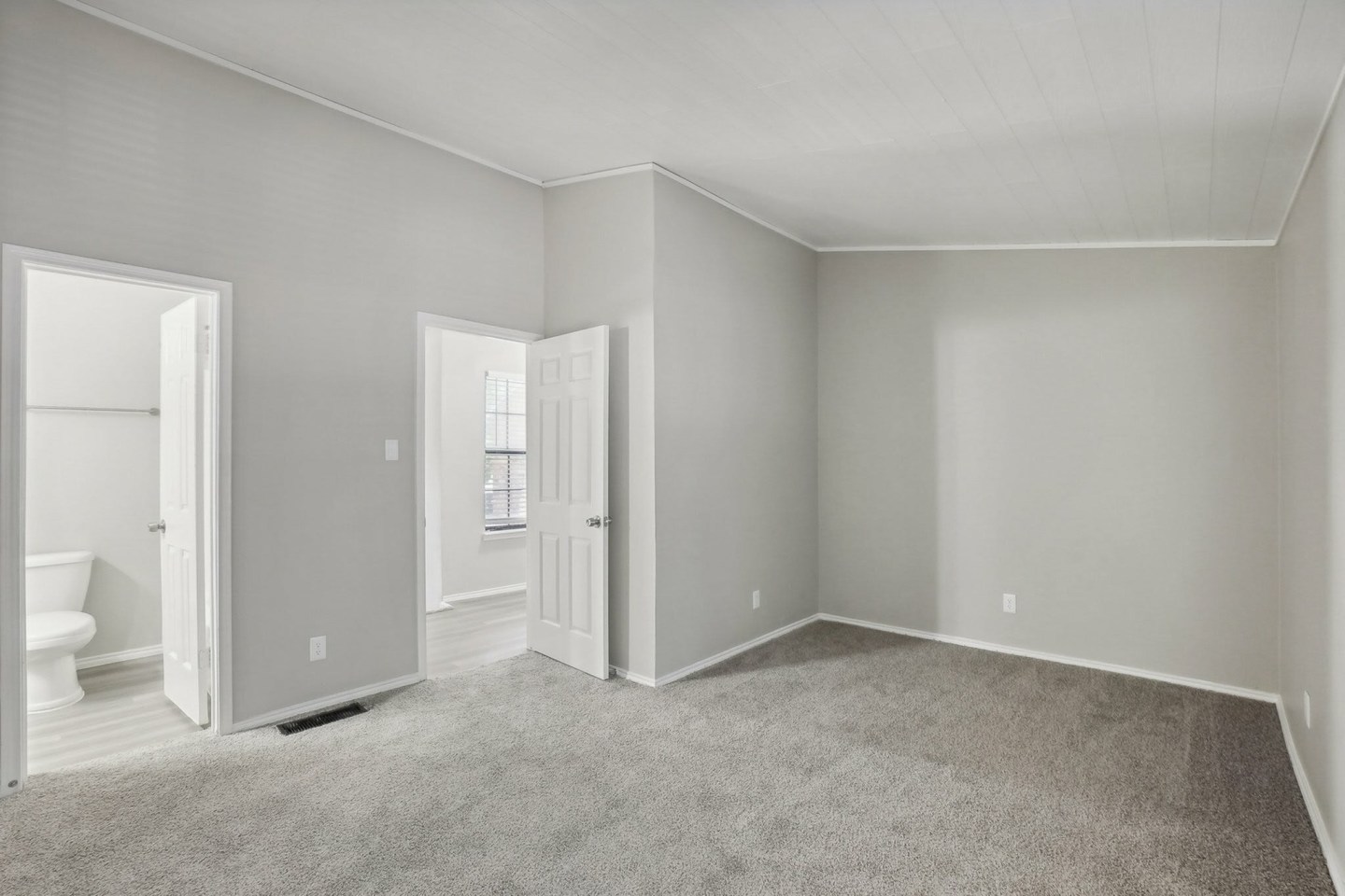 Avalon Villas Image 30