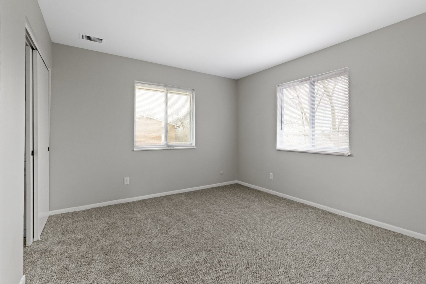Cedars Apartments Image 2