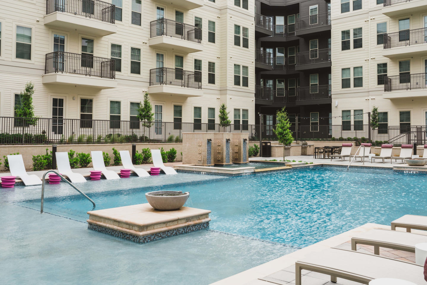 Modera Frisco Square Image 11