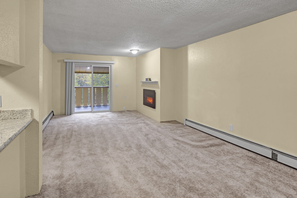 Hillside Chalet Apartment Homes Image 6