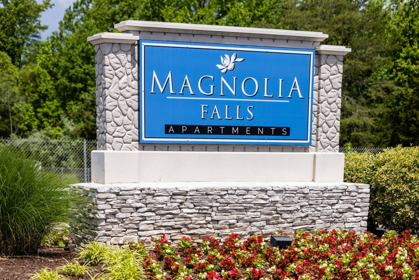 Magnolia Falls Image 8