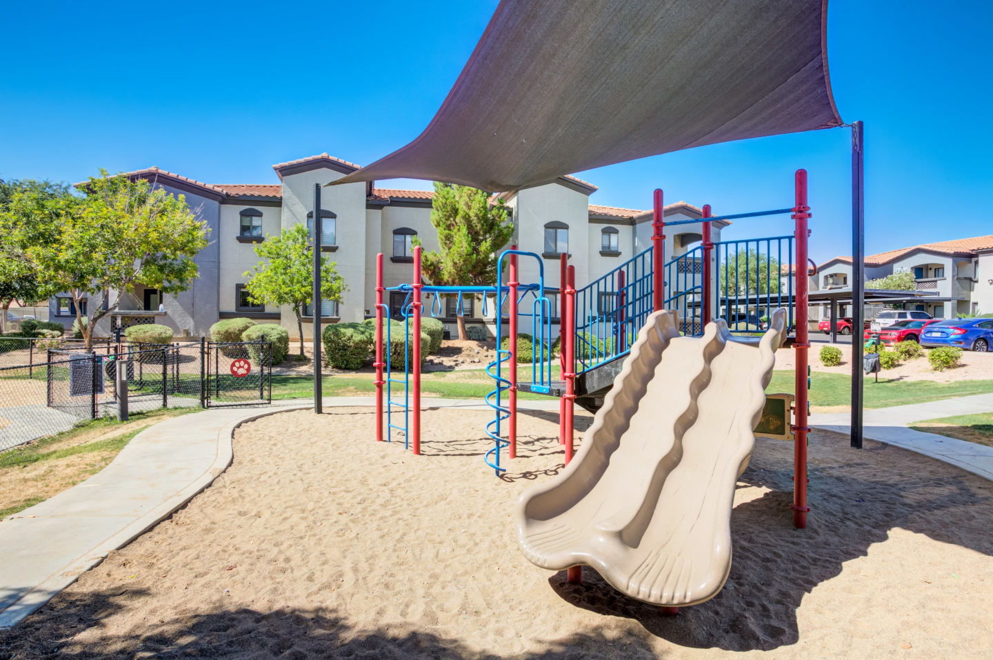 Estrella Gateway Image 3