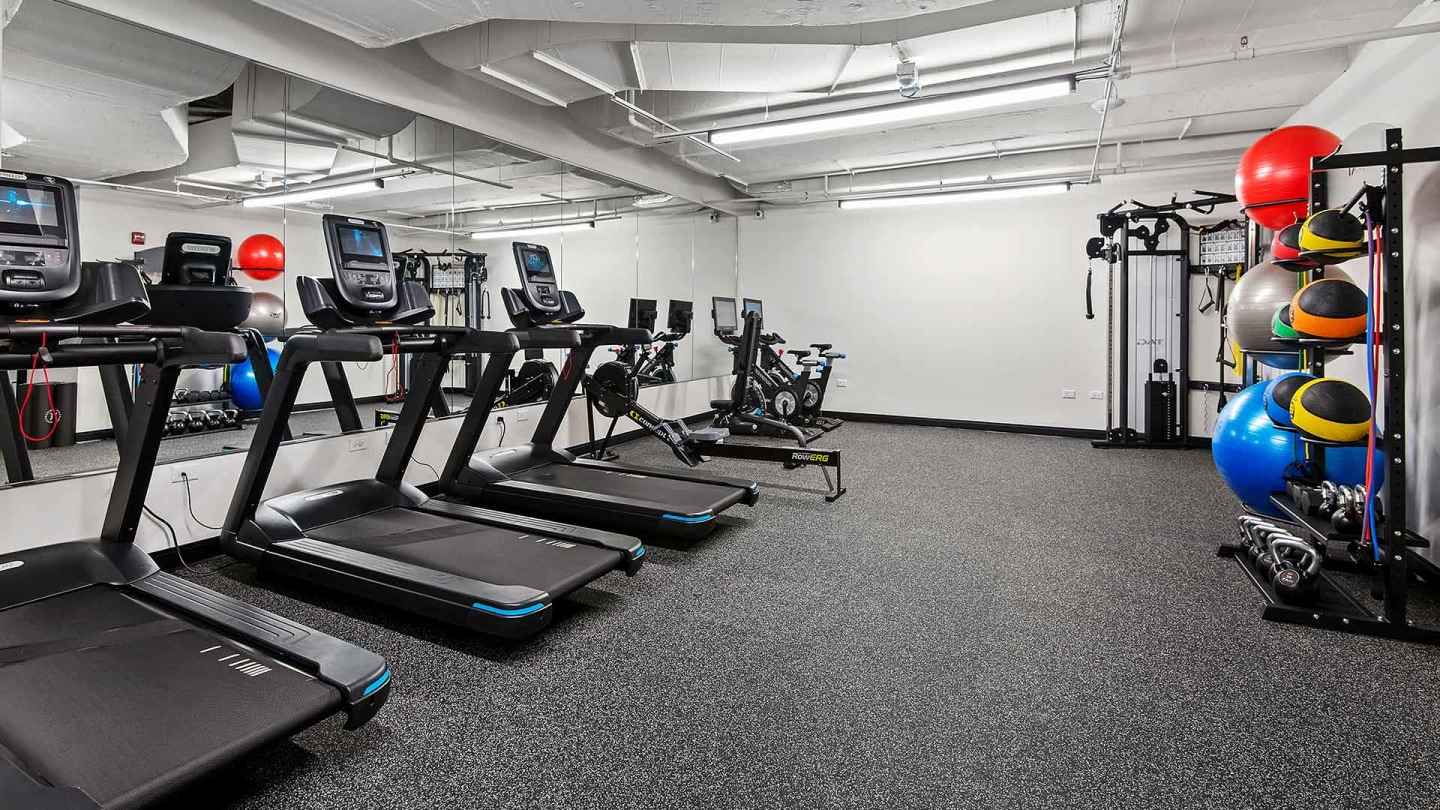 Wrigleyville Lofts Image 22