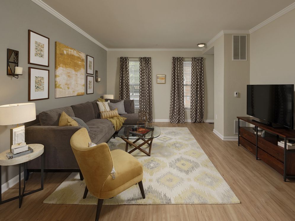 Avalon at Arlington Square Image 7