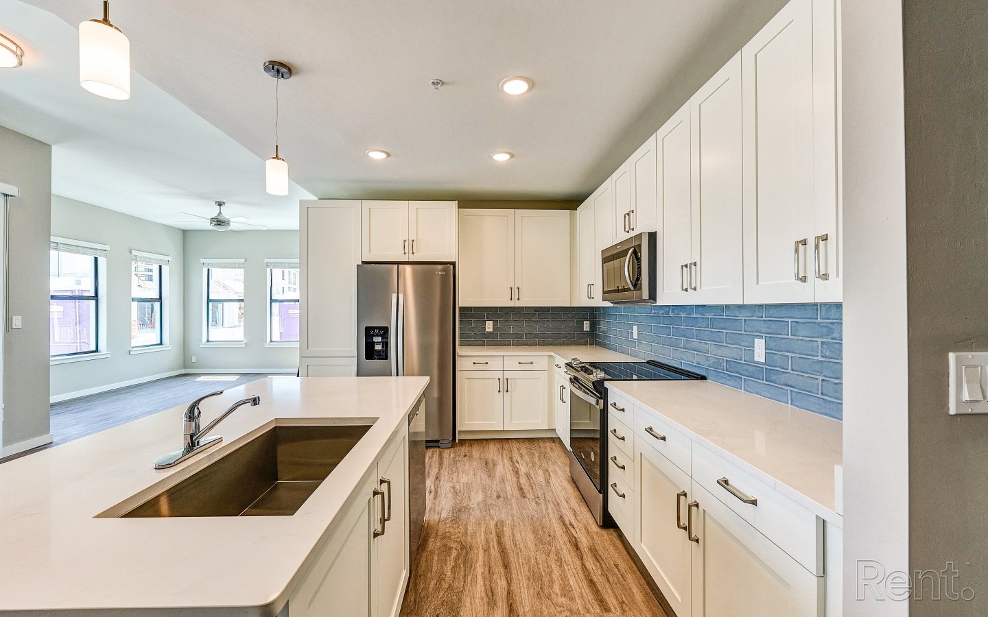 Imperial Crossing Luxury Apartment Homes Image 14