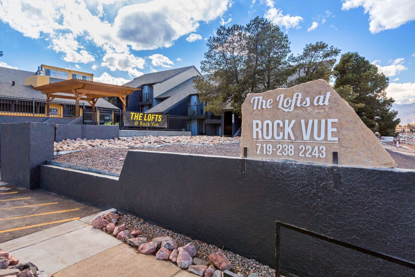 The Lofts at Rock Vue Image 9