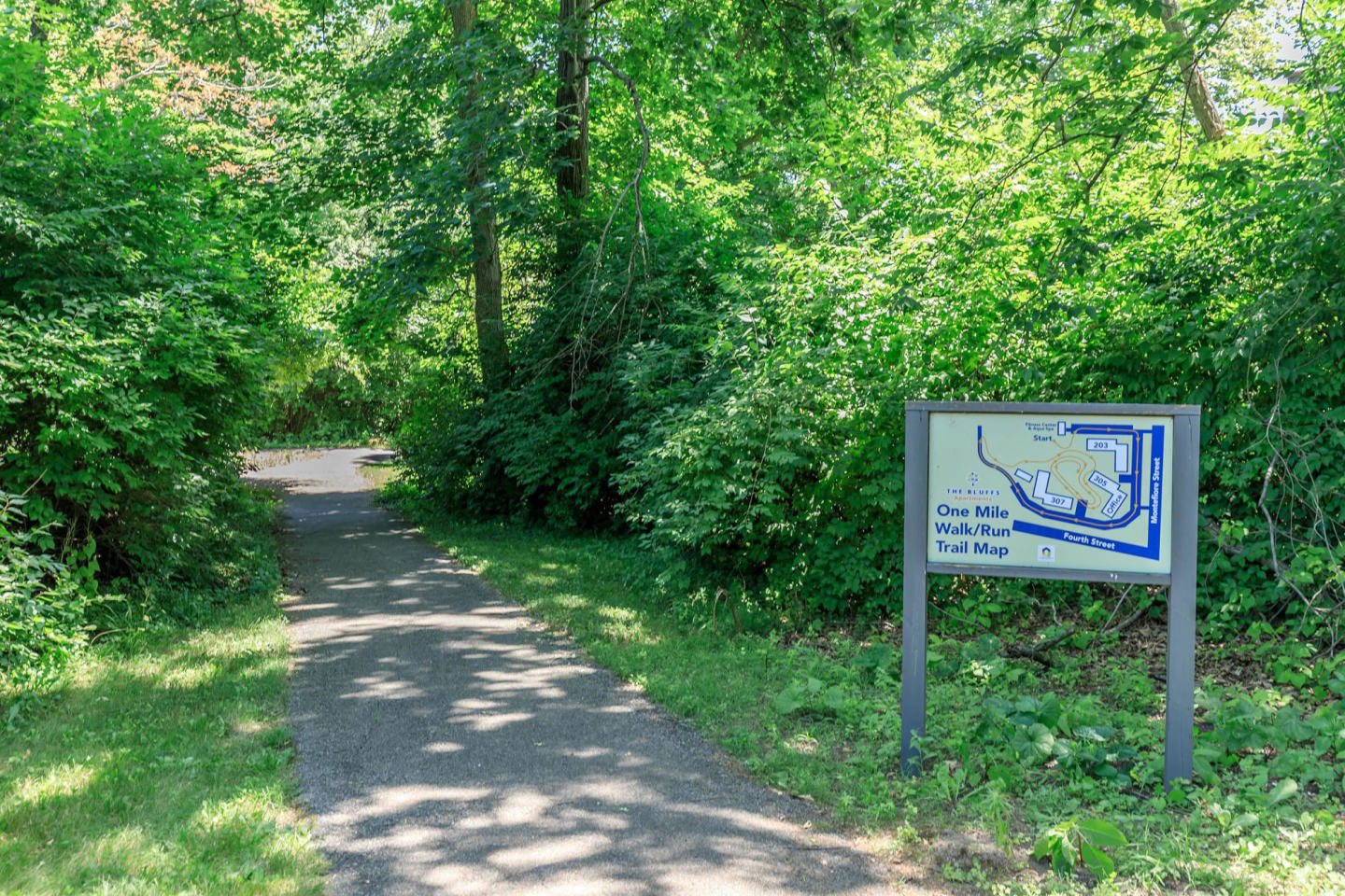 The Bluffs Apartments Image 37