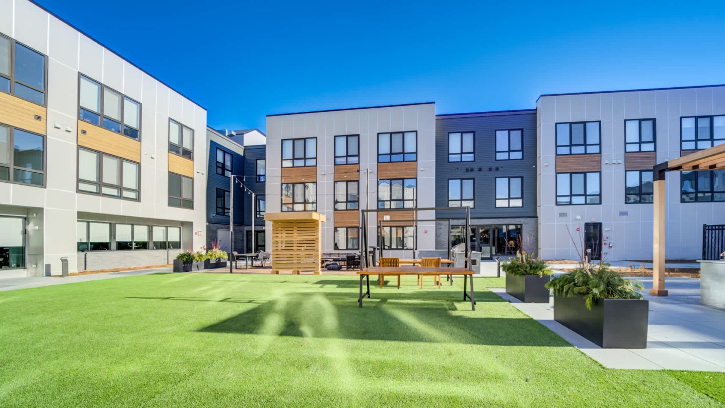 Helix Apartments Image 48