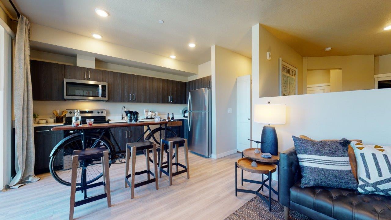 West End District Image 21