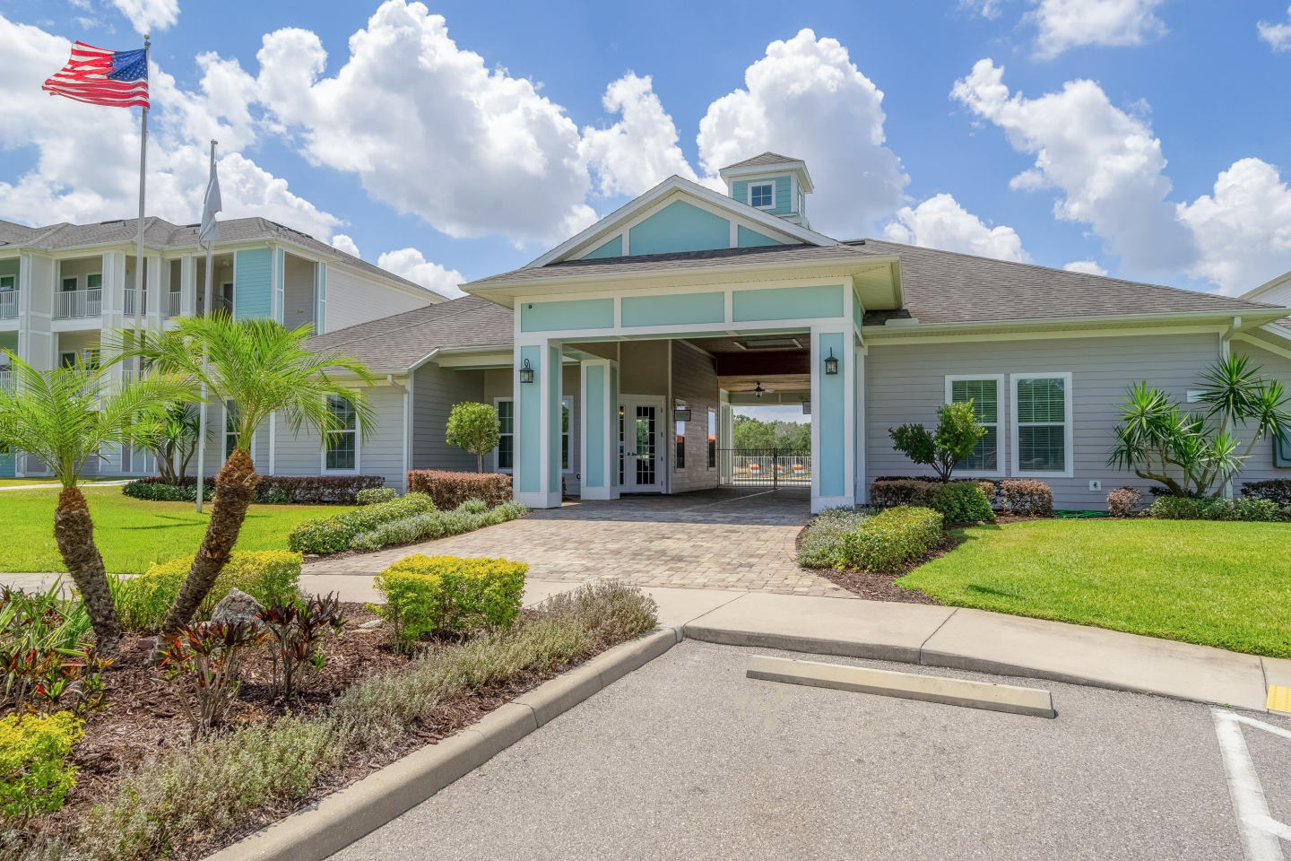 Century Lakehouse Image 18