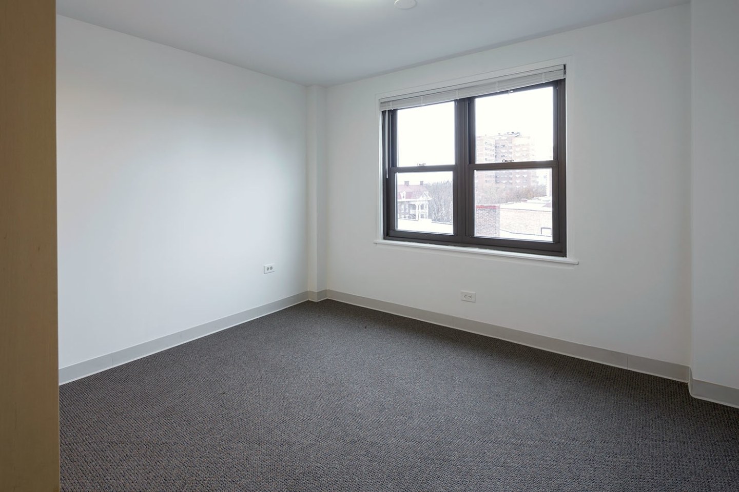 1400 E. 57th Street Image 17