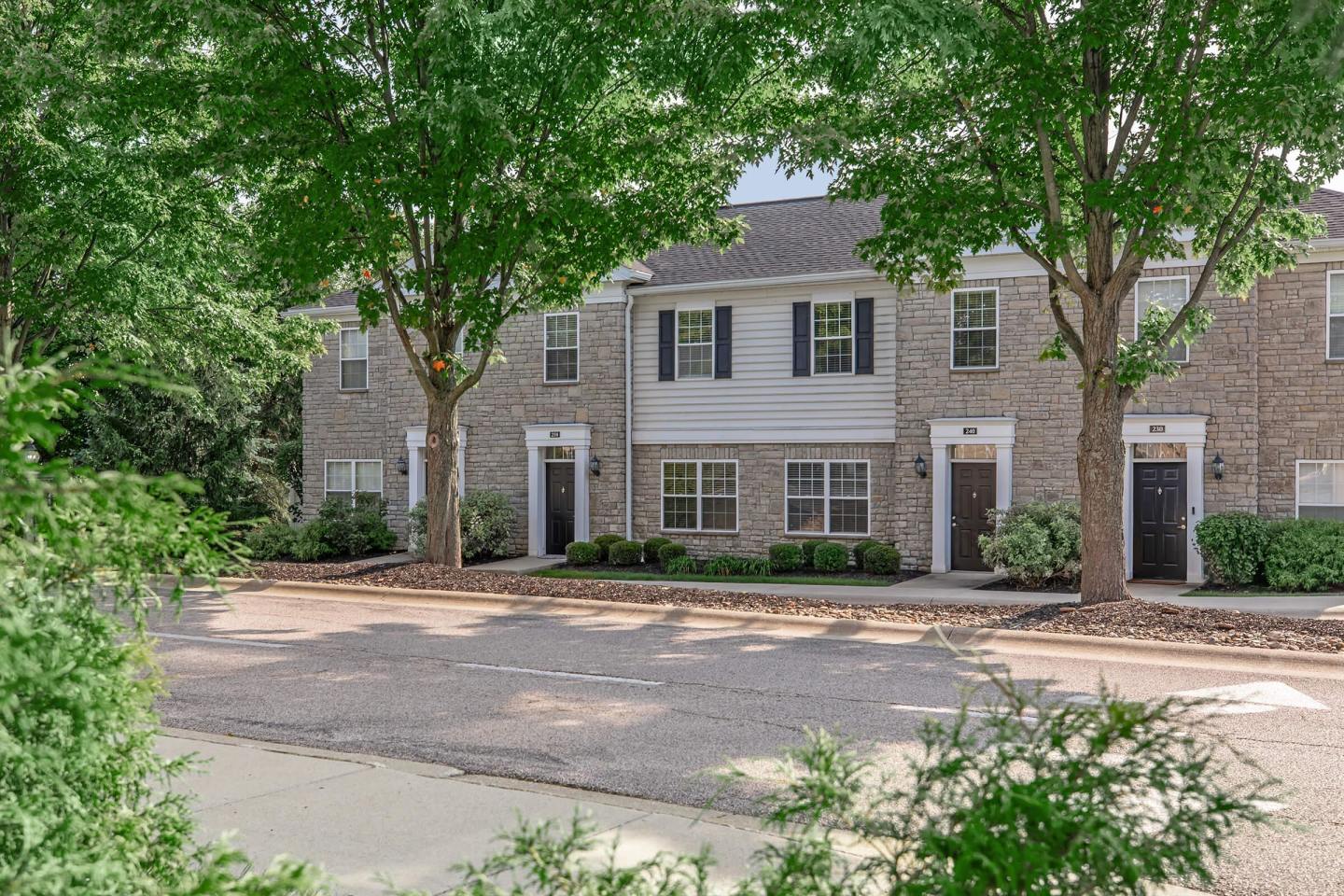 The Residence At Barrington Apartments Image 15