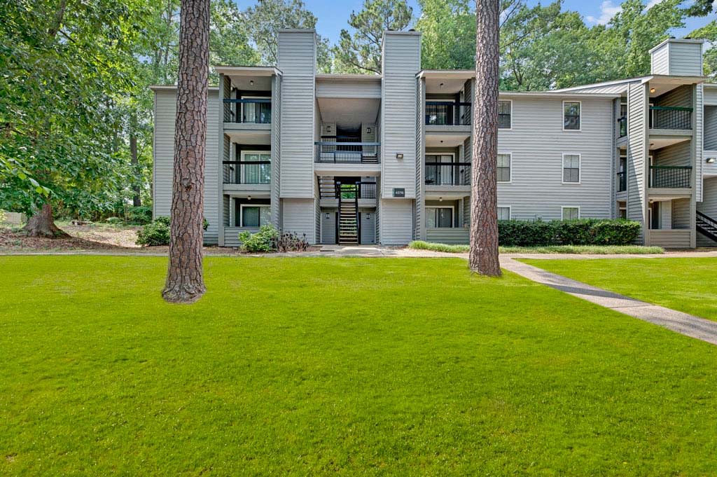 Emerald Place Image 18